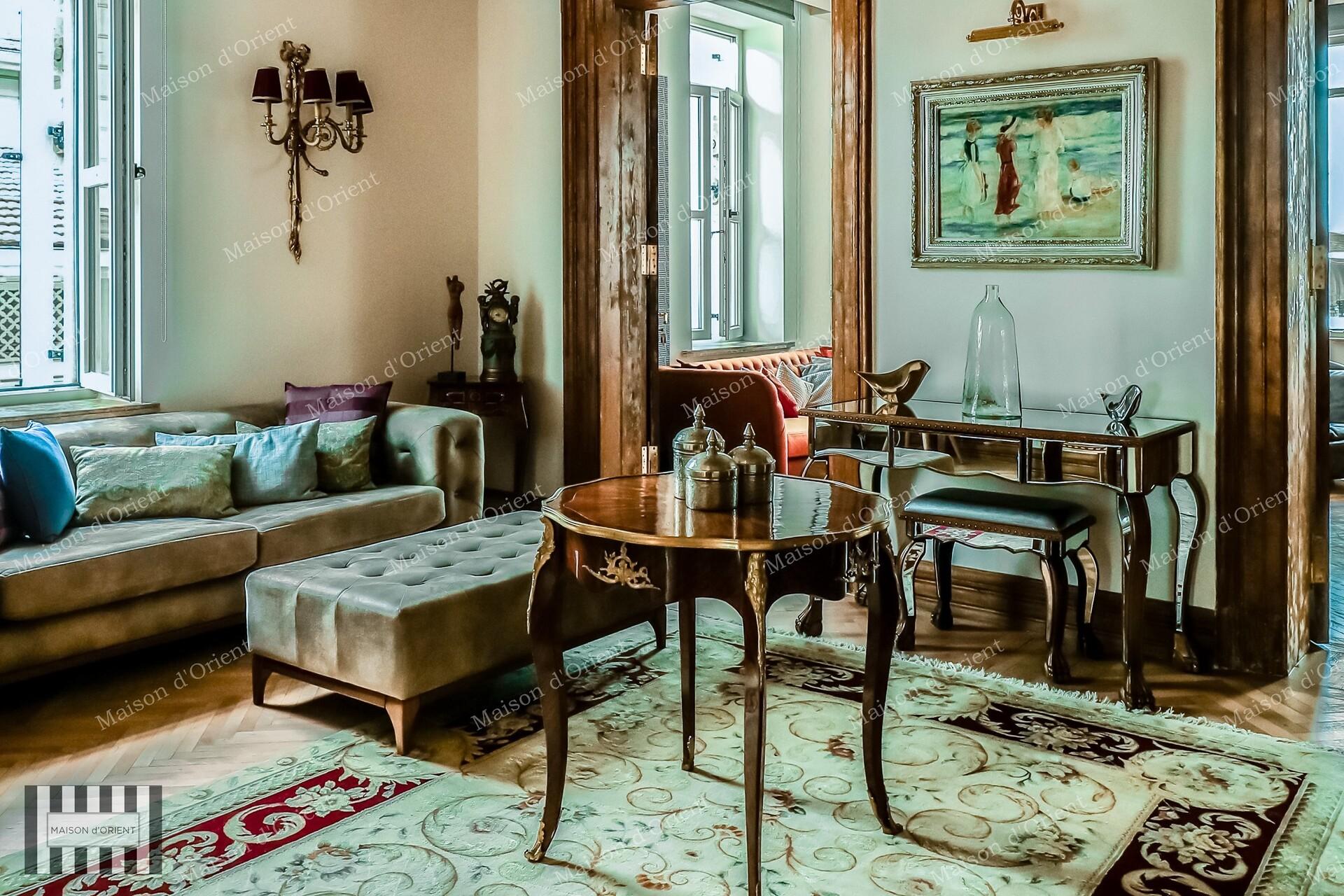 280sqm Historical Flat for Sale with Panoramic View in Gumussuyu — Gümüşsuyu, İstanbul — 4+1 — Closed