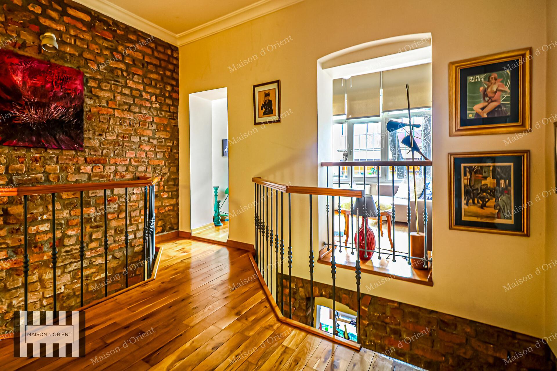 5-Story Historical Building for Sale on Cihangir Güneşli Street, Airbnb Compatible — Cihangir, İstanbul — Closed