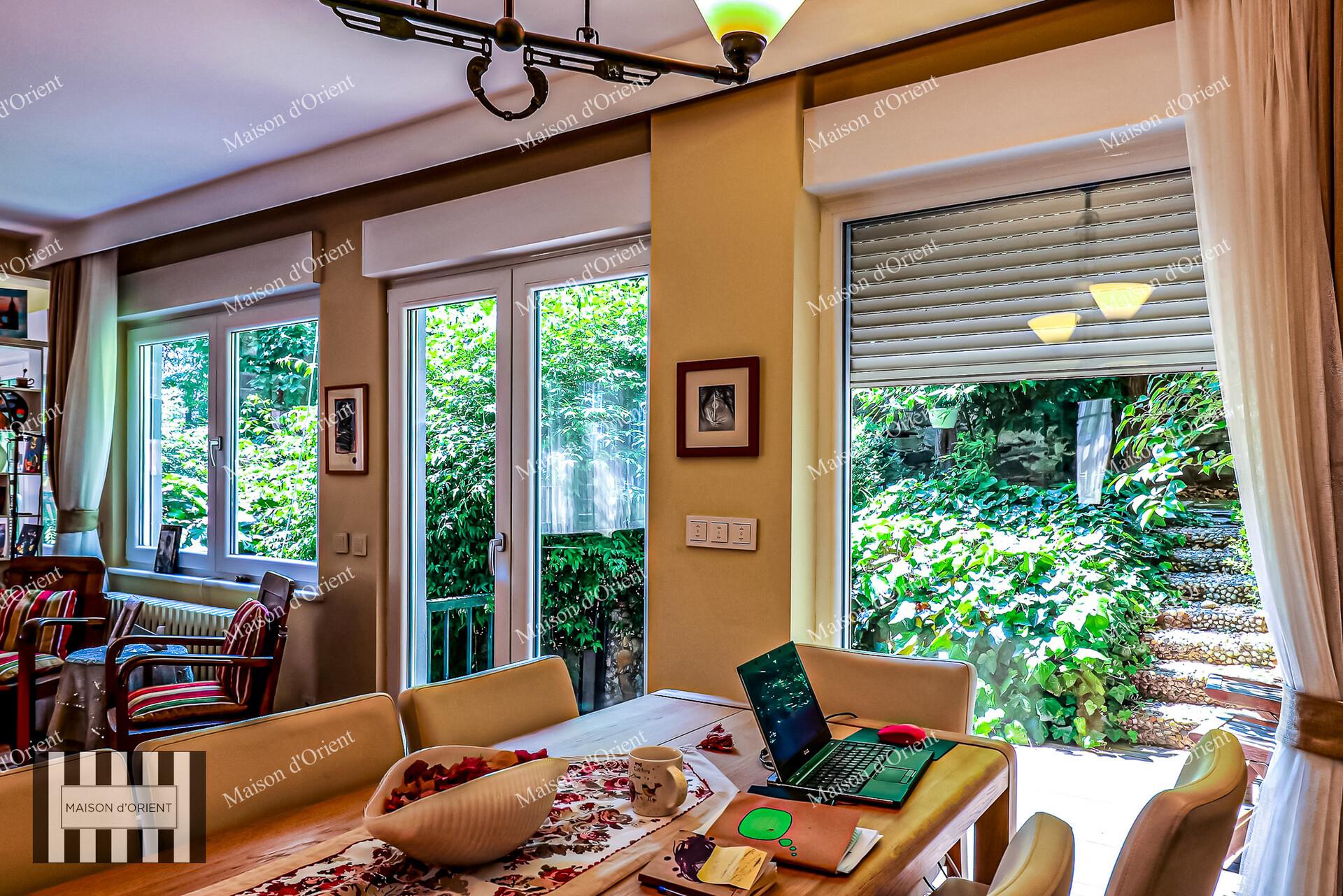 180sqm Duplex for Rent with Garden in Gümüşsuyu — Gümüşsuyu, İstanbul — 3+1 — Closed