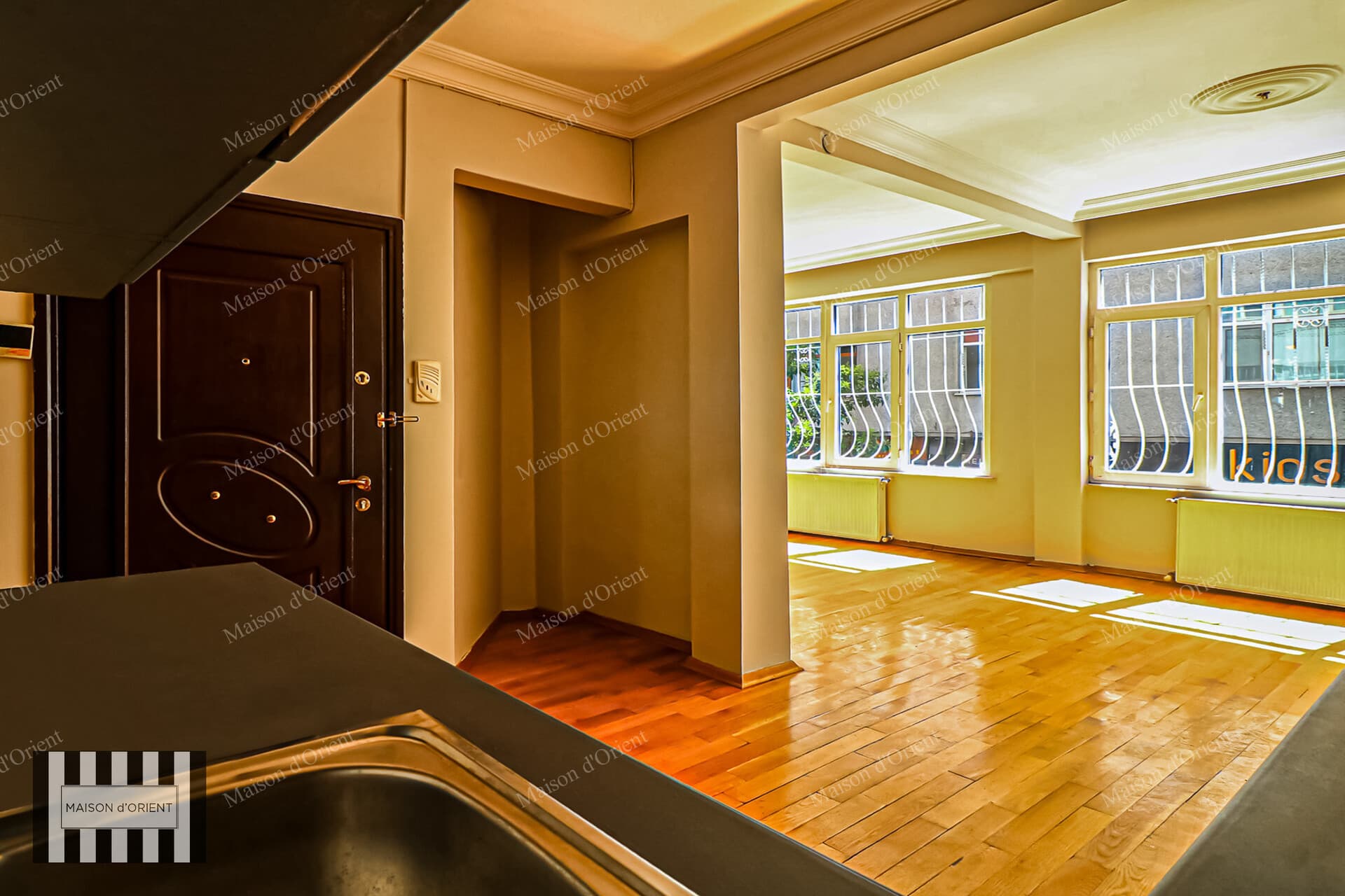Cihangir Merkezde Satılık 2+1 Daire — Cihangir, İstanbul — 2+1 — Satılık