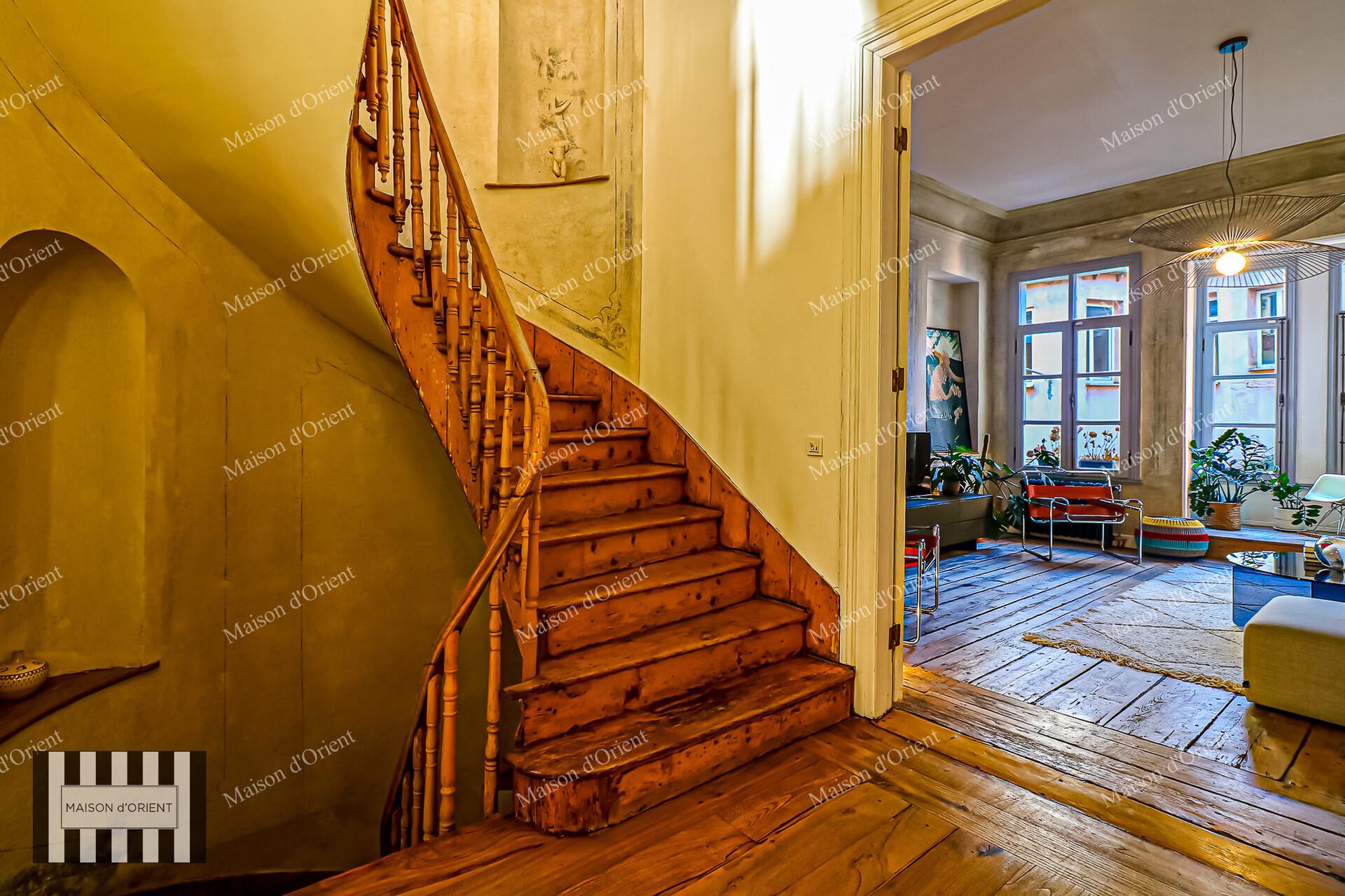 4-Storey Historical House for Rent with Golden Horn View in Balat — Balat, İstanbul — 5+1 — Closed