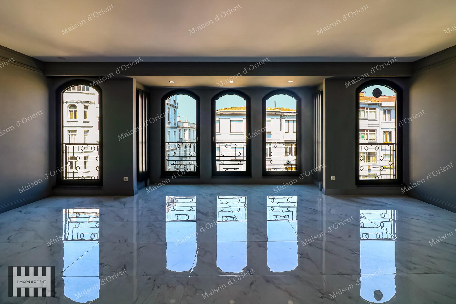 3+1 Flat for Rent in Cihangir Earthquake Proof New Building — Cihangir, İstanbul — 3+1 — Closed
