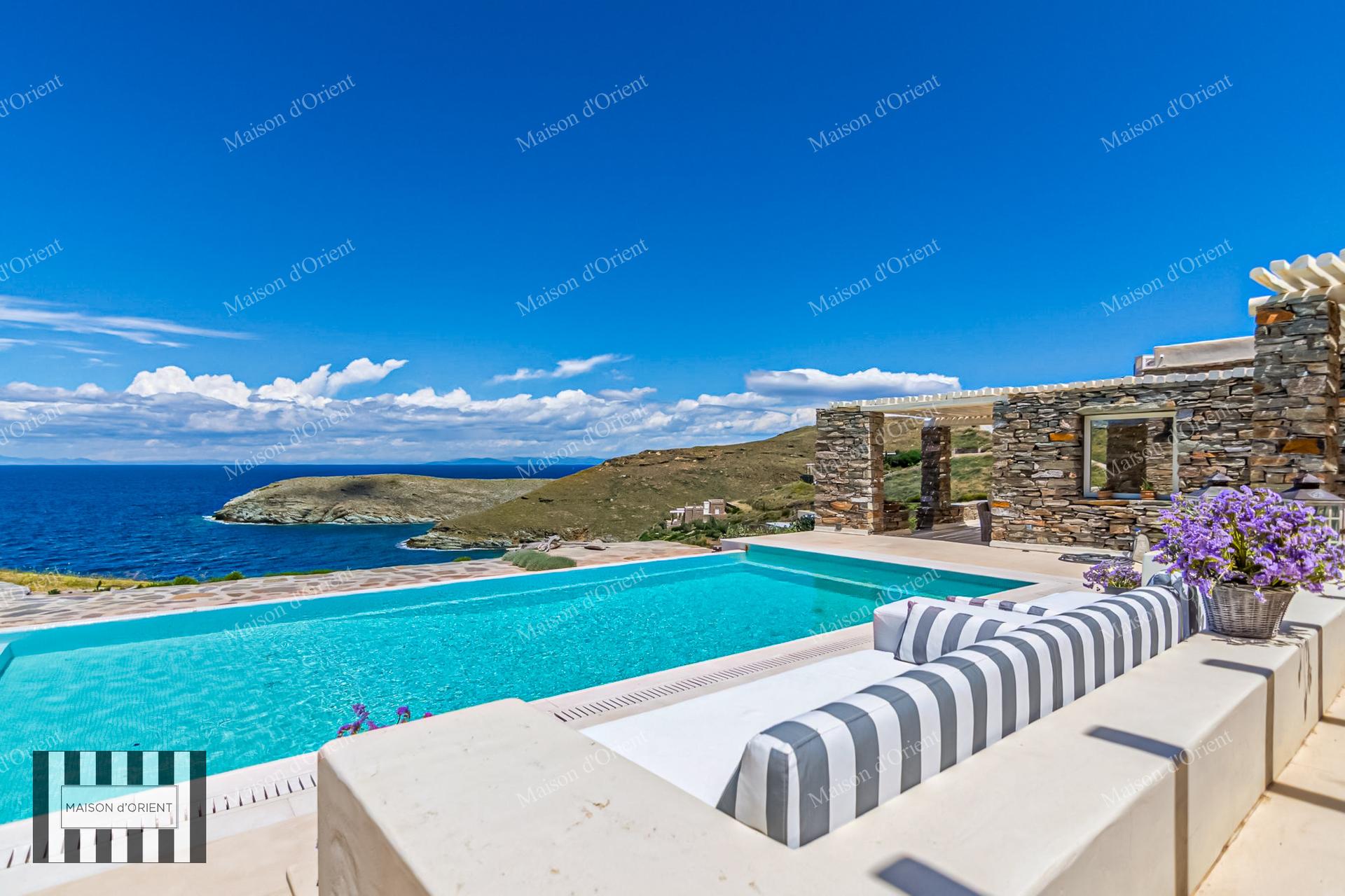 Yunanistan, Kea’da Deniz Manzaralı Satılık Villa — Kea, Yunanistan — 4+2 — Yurt Dışı