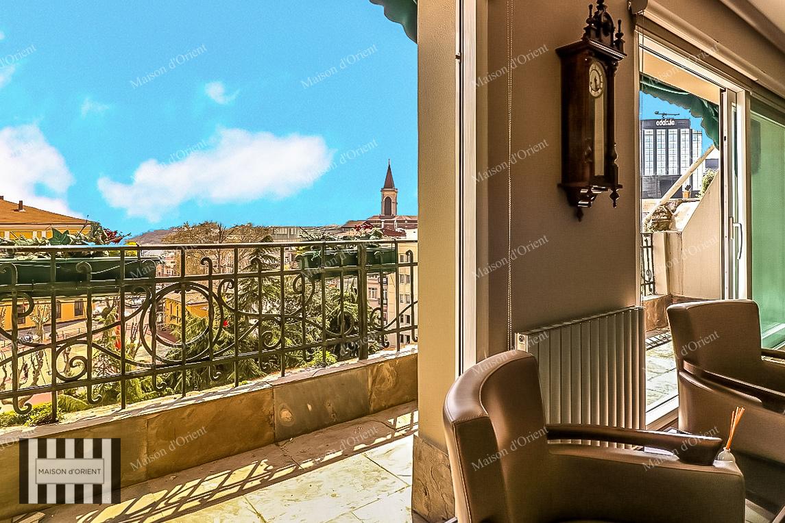 160sqm Office with Balcony for Rent on Istiklal Street — İstiklal, İstanbul — 2 — Closed