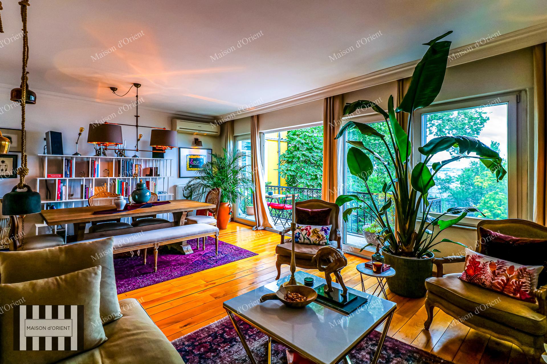 Fully Renovated 2+1 Flat with View for Sale in Cihangir — Cihangir, İstanbul — 2+1 — Closed