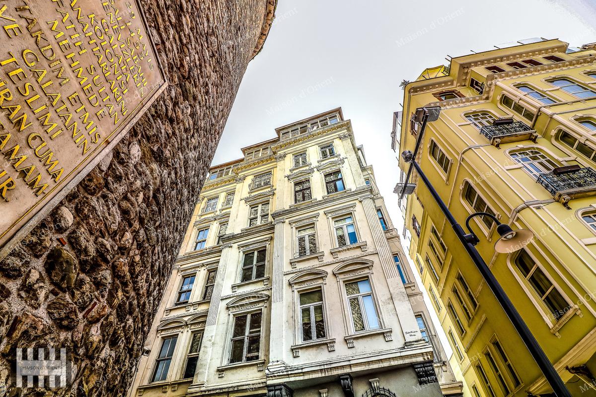 160 sqm Flat/Office for Rent in Sadık Pasa Building — Galata, İstanbul — 2+1 — Closed