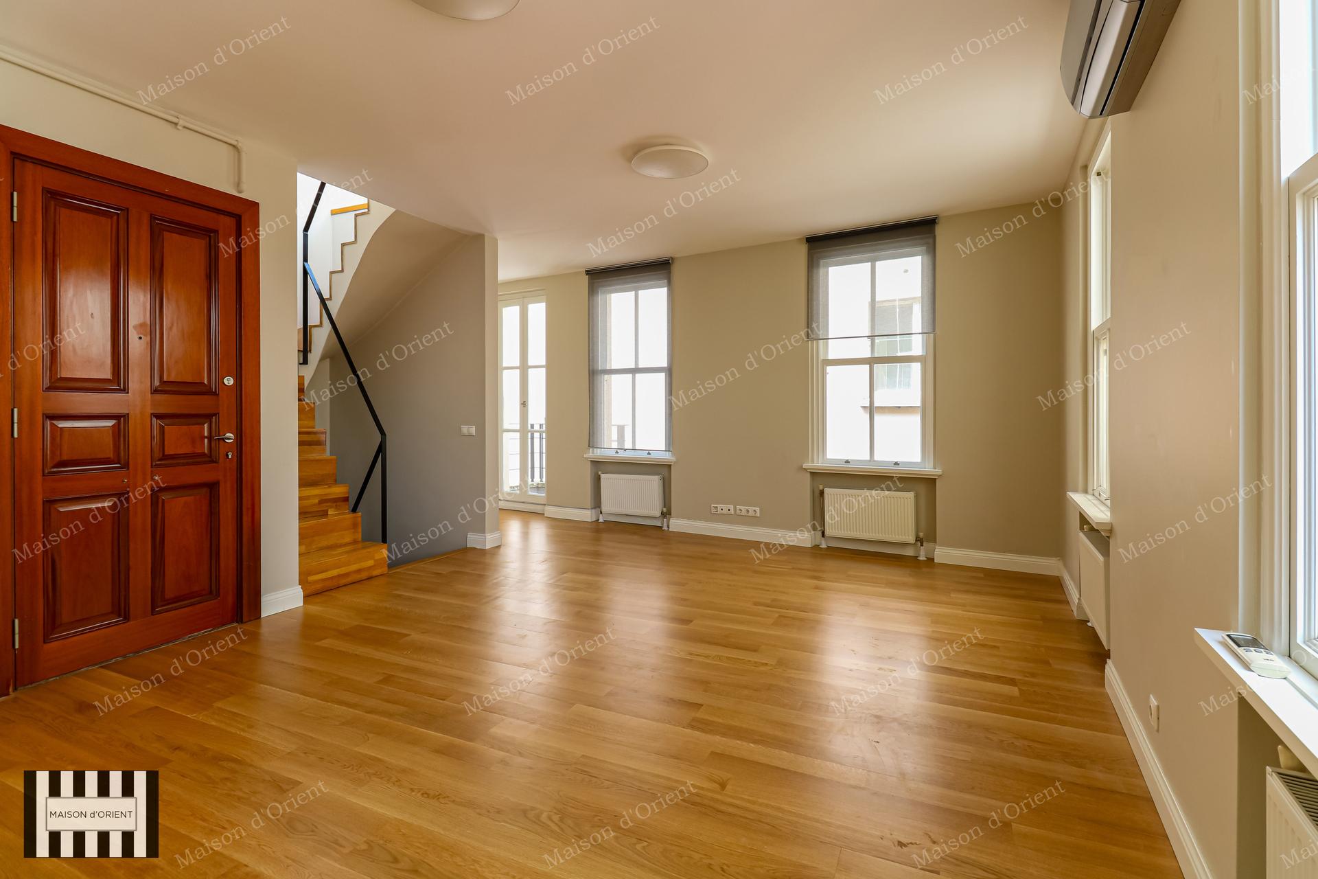 3+1 Triplex Apartment for Rent in Galata Residence — Galatasaray, İstanbul — 3+1 — Closed