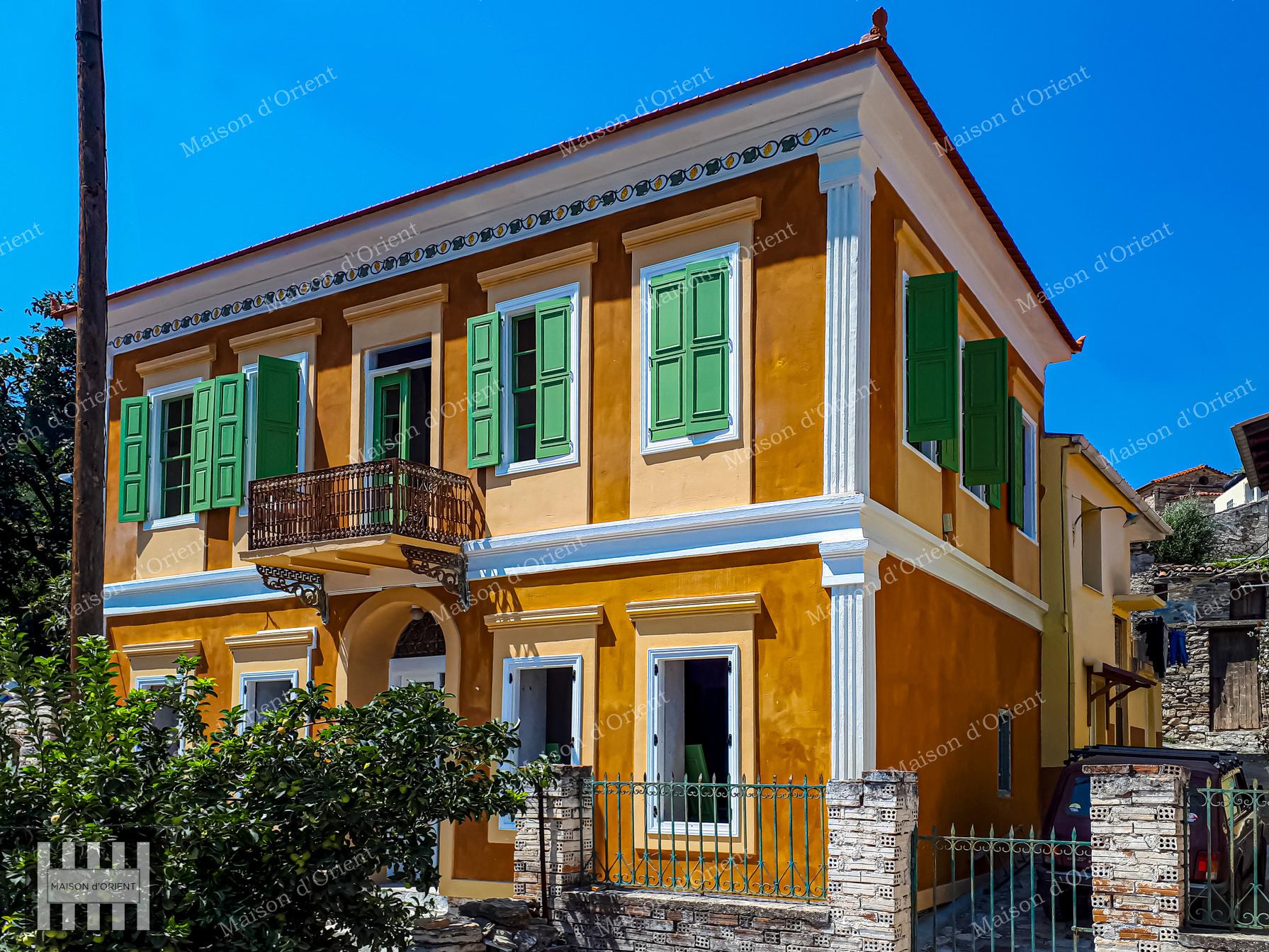 Three Greek Houses in Historic Pagondas Village, Samos — Samos, Yunanistan — Closed