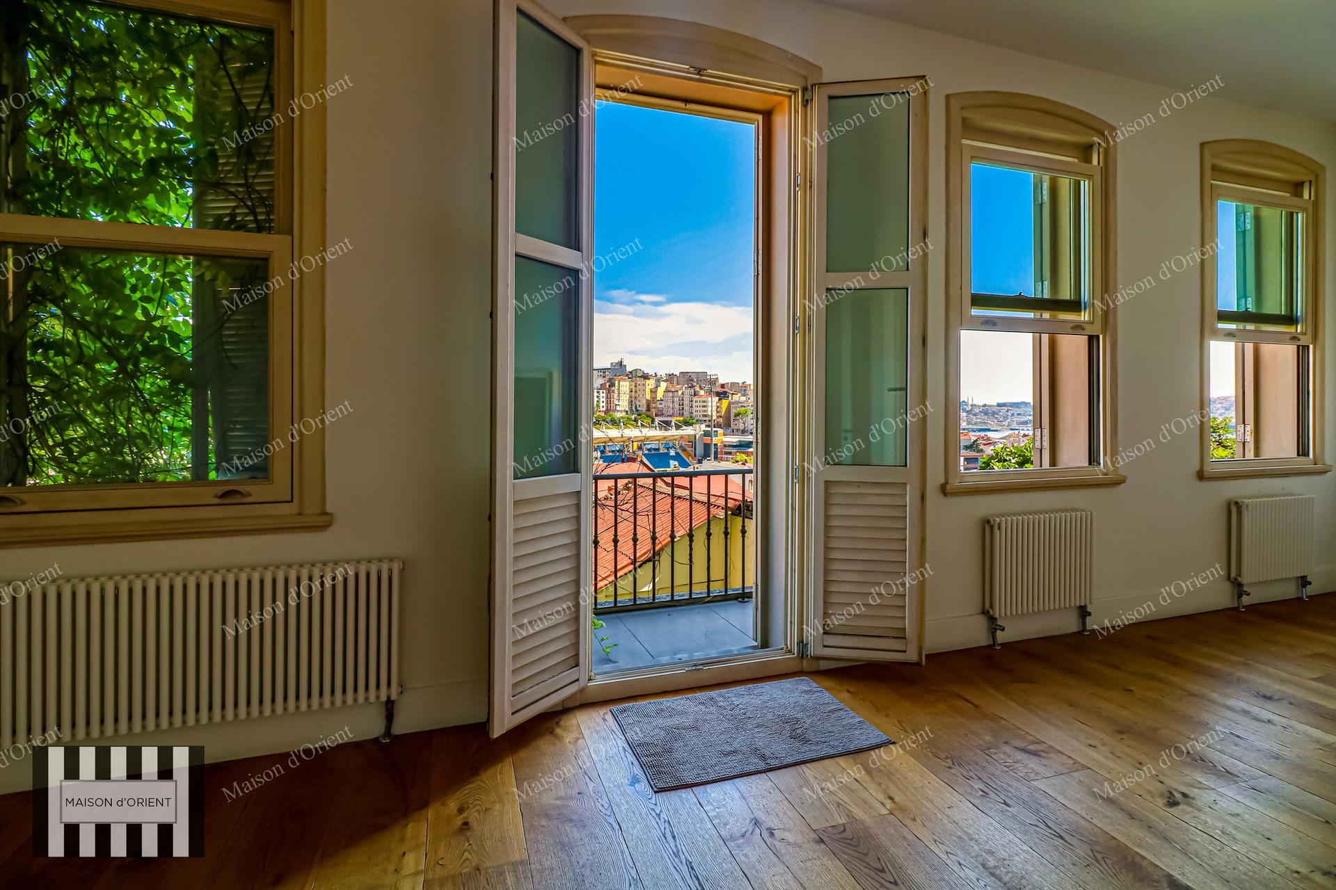 1+1 Furnished Flat for Rent with Golden Horn View in Aynalı Çeşme — Aynalı Çeşme, İstanbul — 1+1 — Closed