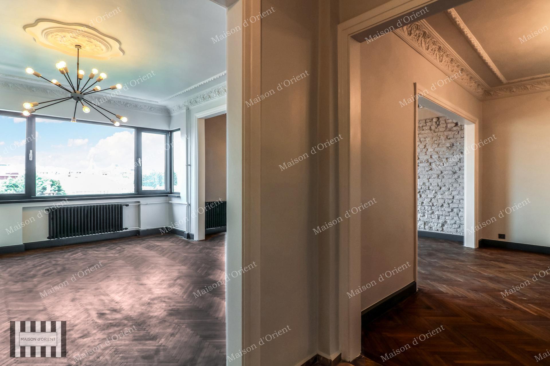 3+1 Historical Flat for Sale in Central Cihangir — Cihangir, İstanbul — 3+1 — Closed