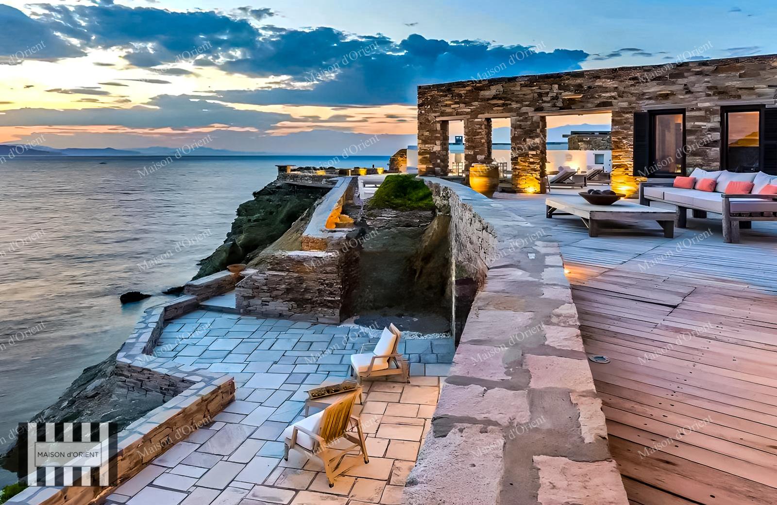 Villa for Sale with Direct Access to the Aegean Sea in Kea, Greece — Kea, Yunanistan — 5+1 — International