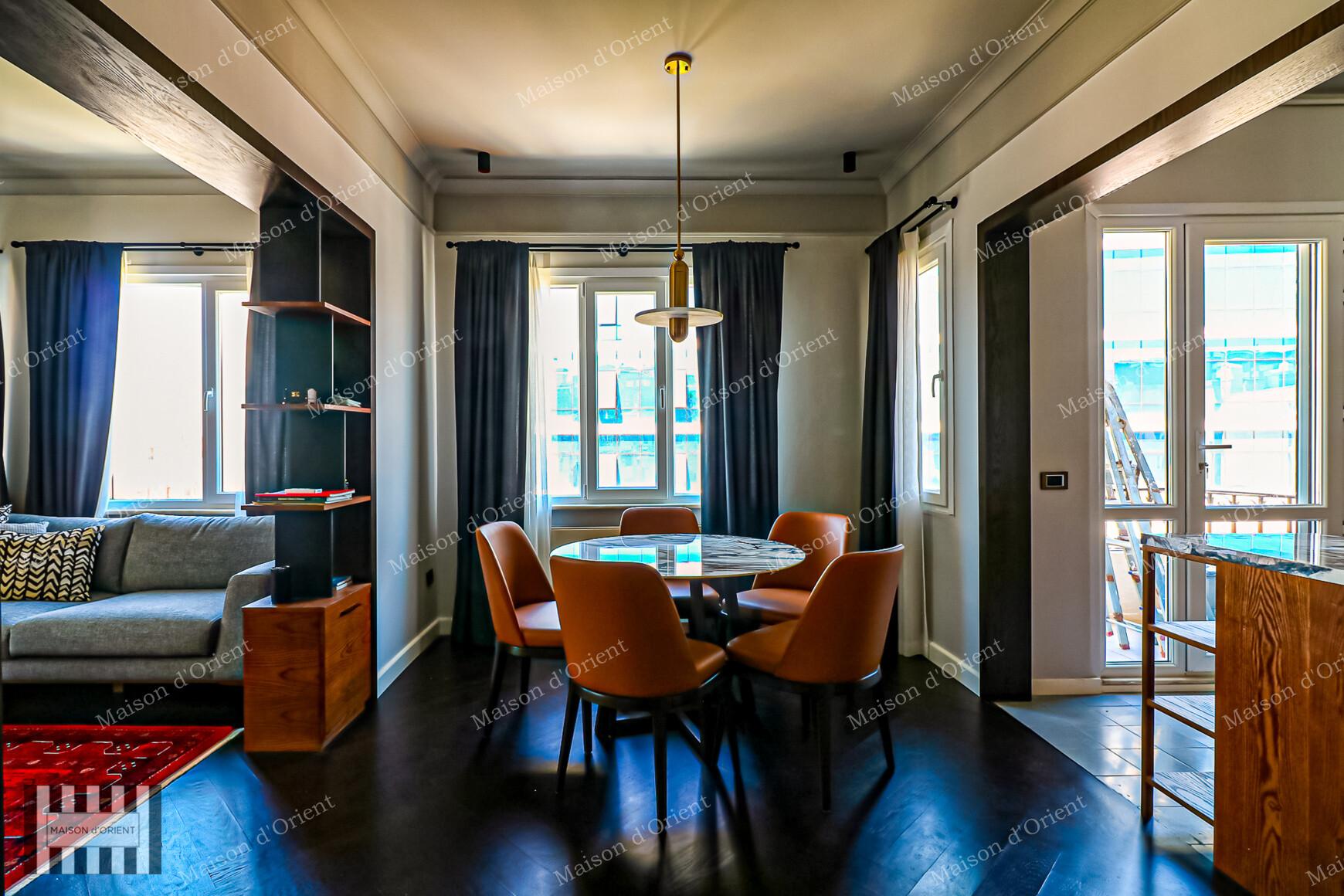 Cihangir'de Geniş Teraslı Satılık 2+1 Dubleks Daire — Cihangir, İstanbul — 2+1 — Satılık