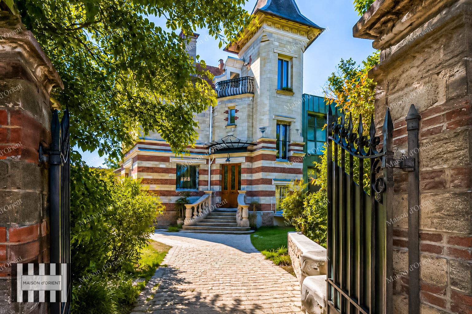 Clamart’ta Satılık 6+1 Müstakil Ev — Hauts-de-Seine, Fransa — 6+1 — Yurt Dışı